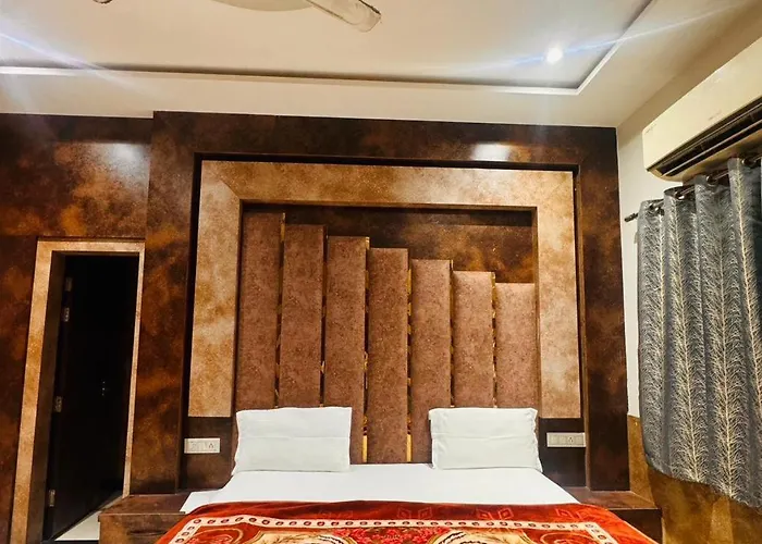 Shyam Hotel Rexa